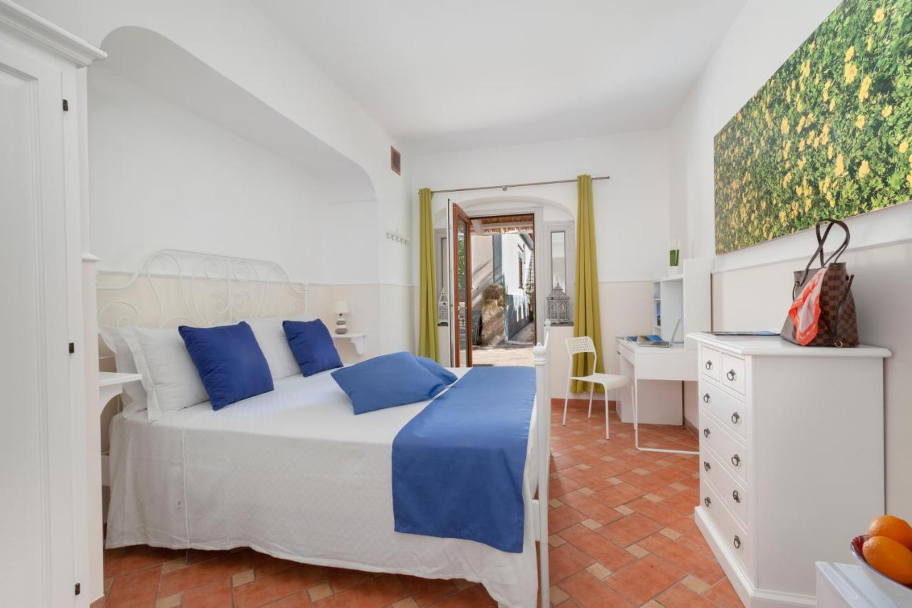 Casa Sorrento, Immerso Nel Verde A Pochi Passi Dal Centro Exterior foto